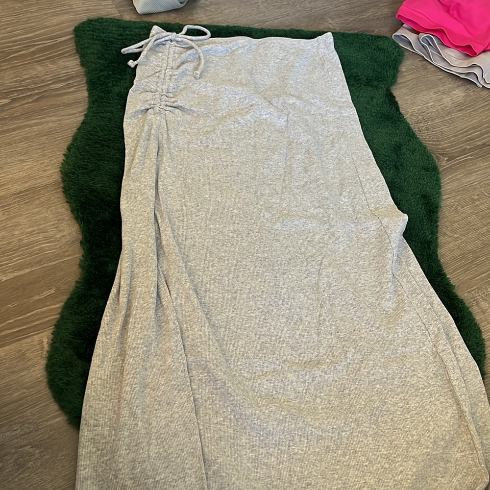Maxi gray skirt from Aerie. Size small.
